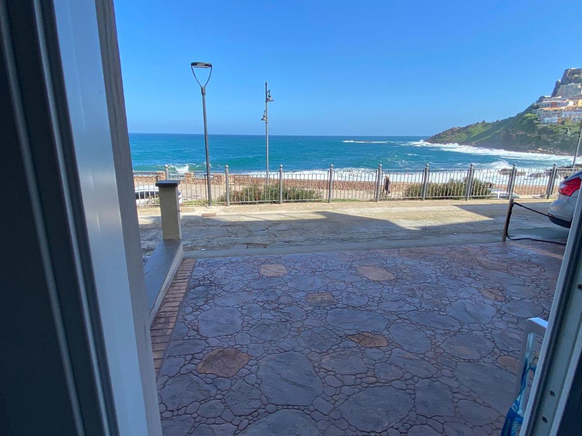 La Porta Sul Lungomare Apartment *